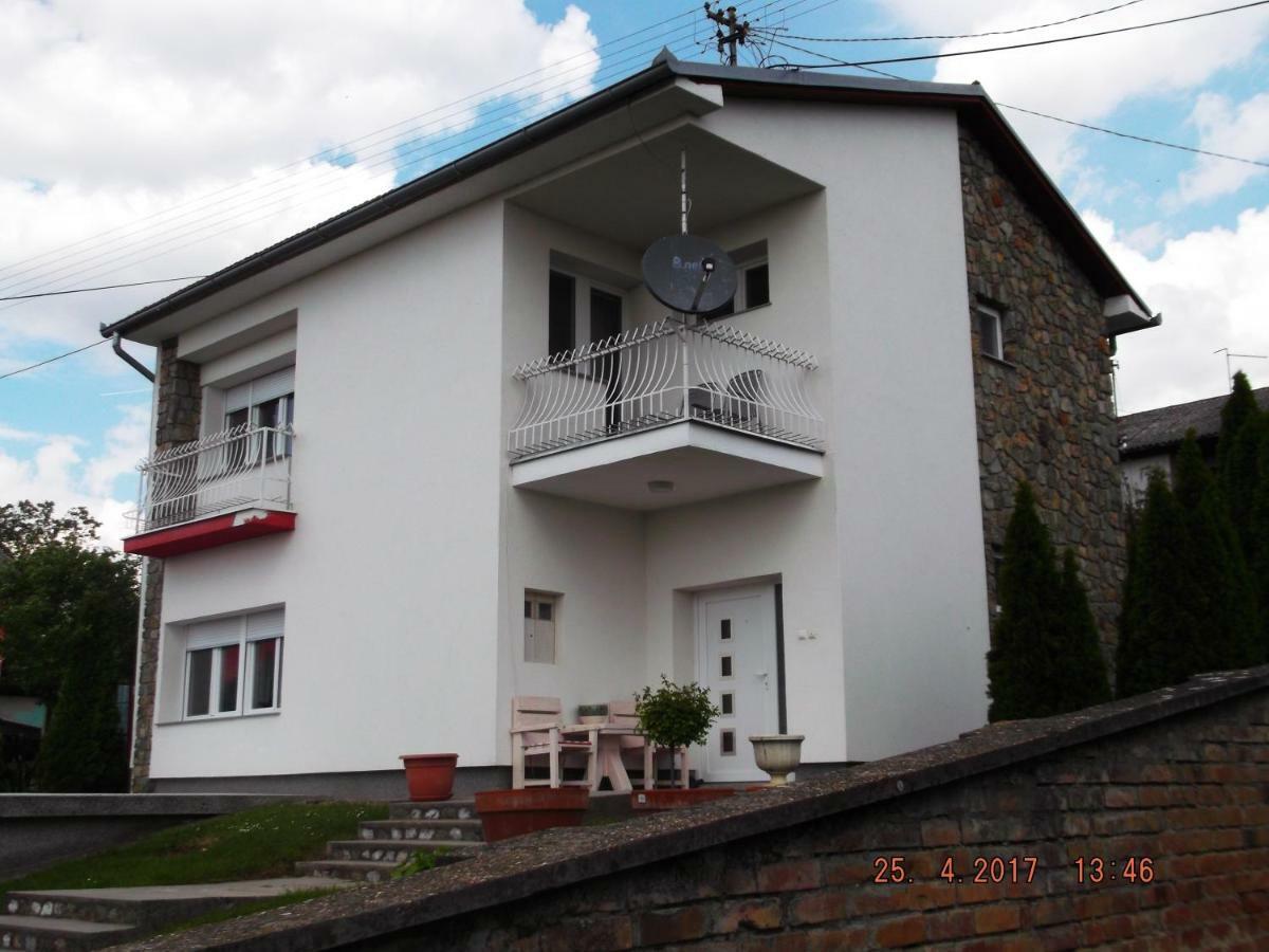 Apartman Katarina Beli Manastir Exterior foto